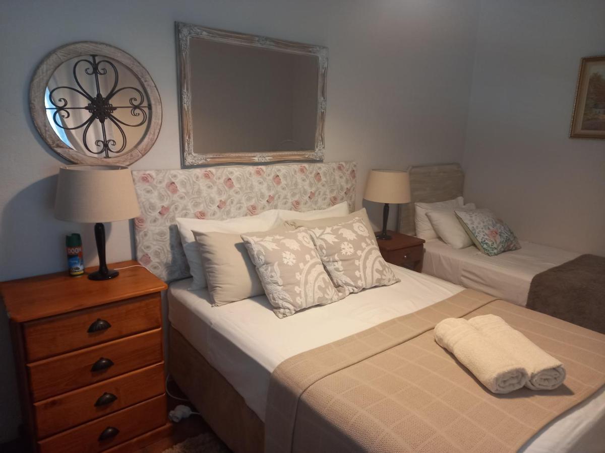 Carmel Villa B&B Or Self-Catering Calvinia Zewnętrze zdjęcie